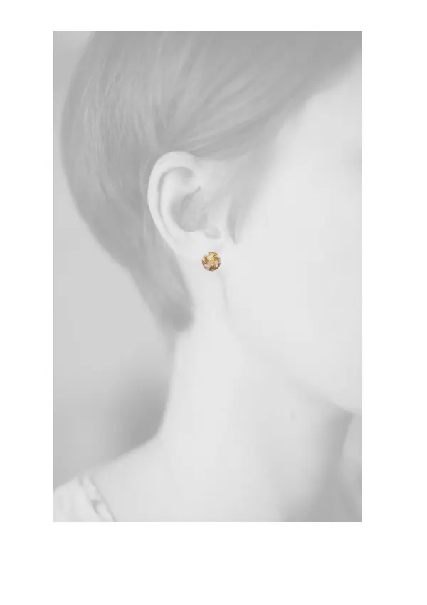 CHRISTIE'S EARRINGS WHITE AND GOLDEN