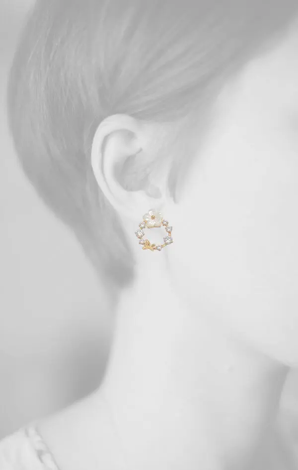 NATURA EARRINGS WHITE