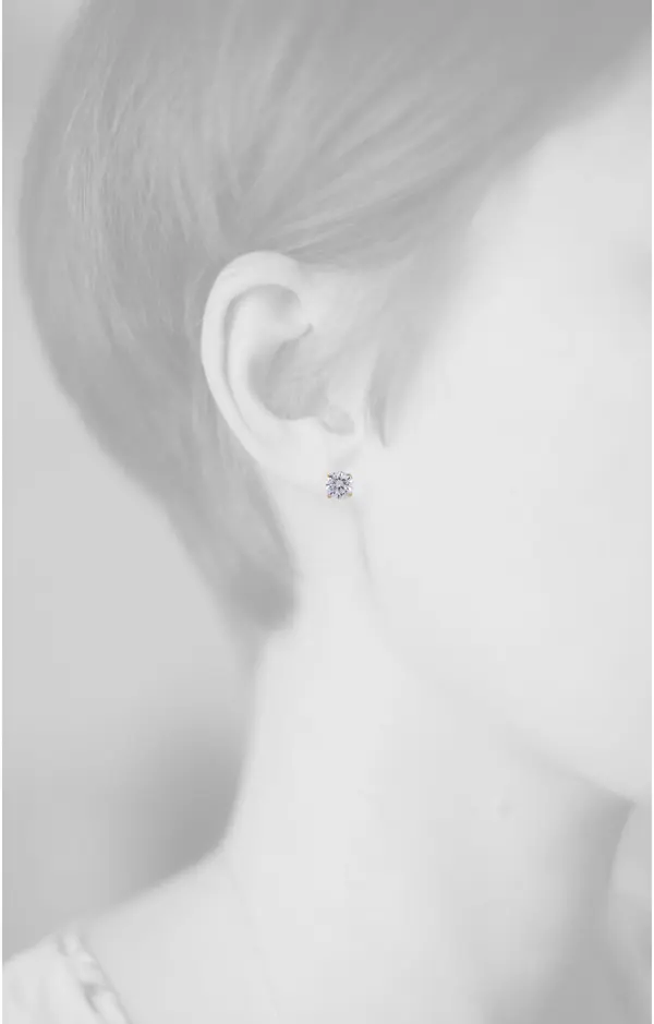 SOLITAIRE EARRINGS 6MM WHITE Y/G