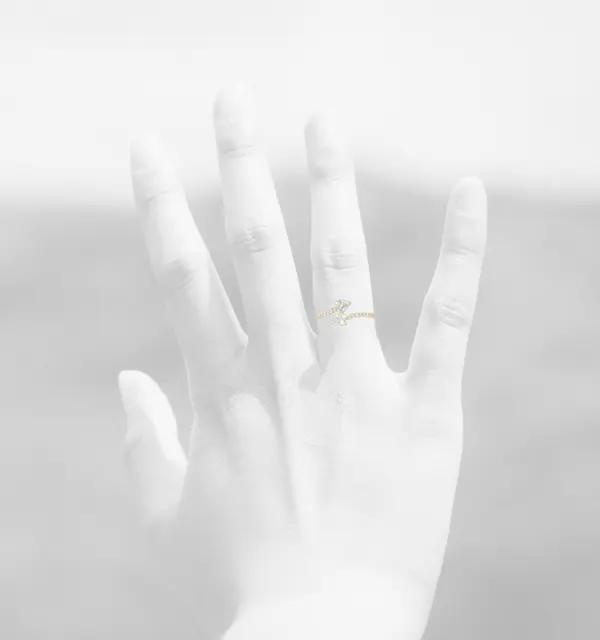 NATURA BYPASS RING WITH WHITE ZIRCONIA STONES