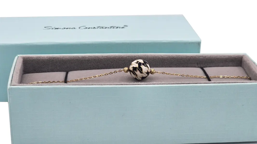 CHRISTIE'S BRACELET WHITE AND BLACK