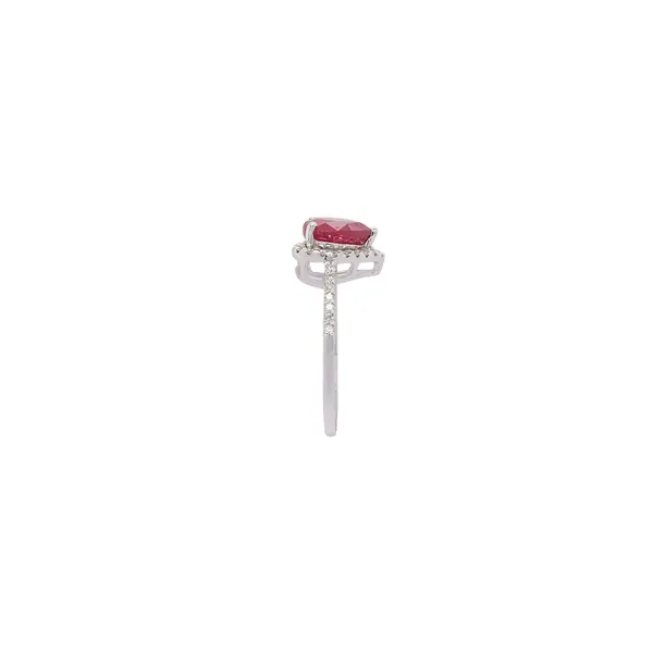 DIAMOND RING HEART SHAPED WITH RUBY